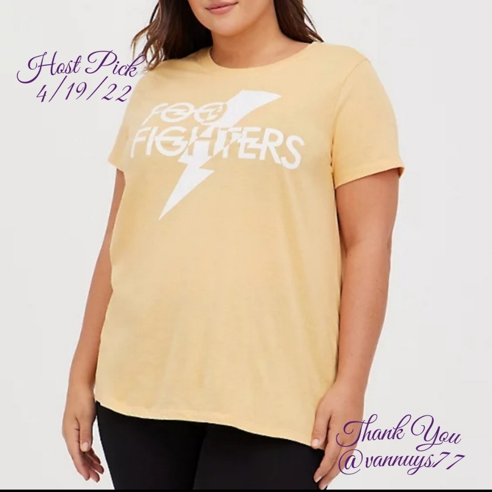 🔥HP🔥Torrid  classic crew tee